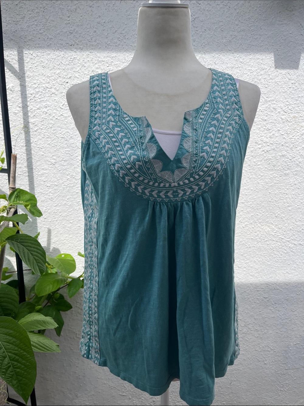 Sundance Teal Embroidered Sleeveless Tank Top SZ: S